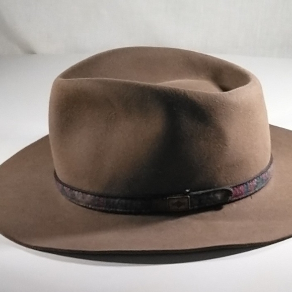 Hat - Picture 2 of 4